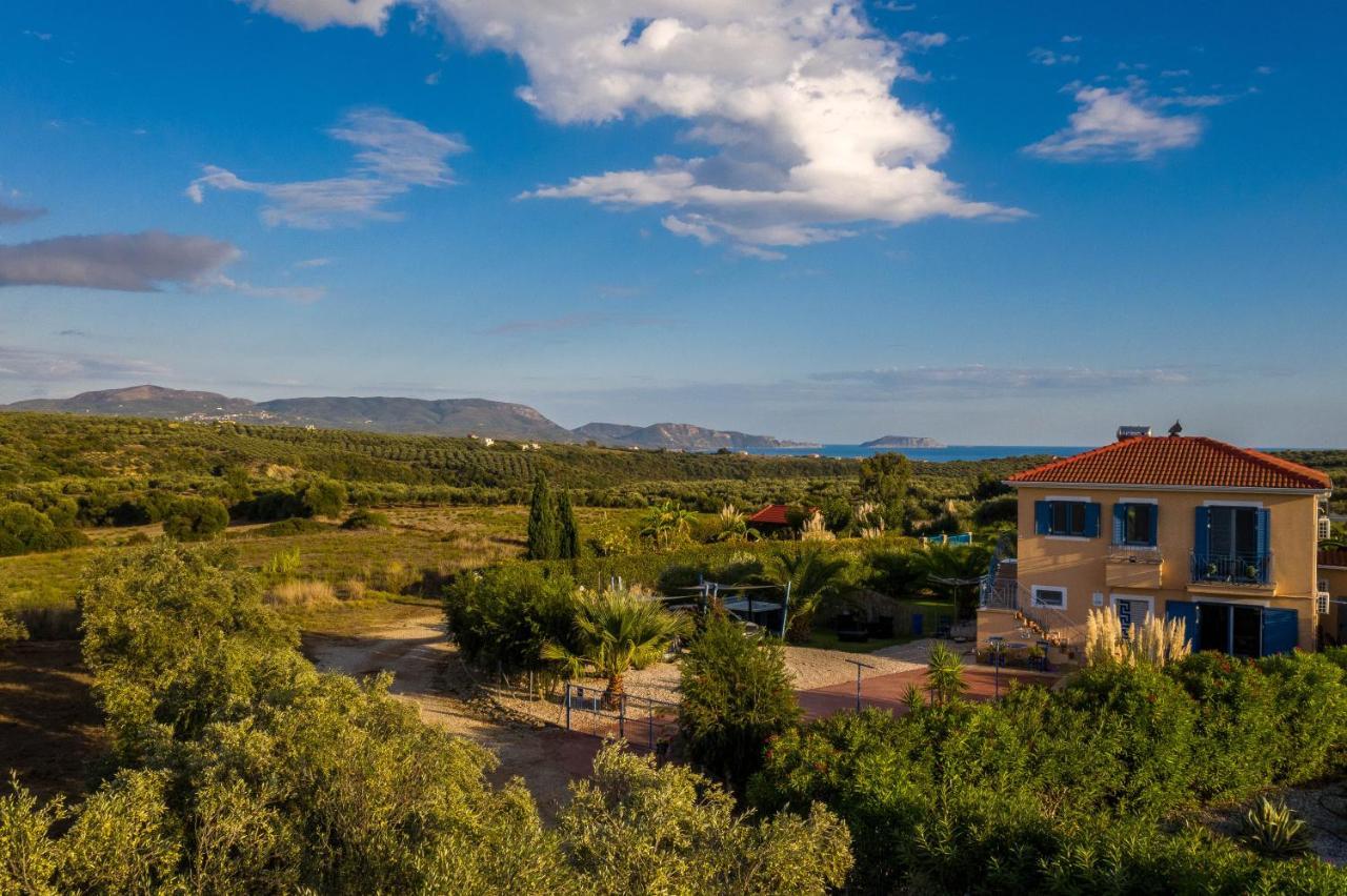 Villa Finiki Messinia Upstairs Екстер'єр фото