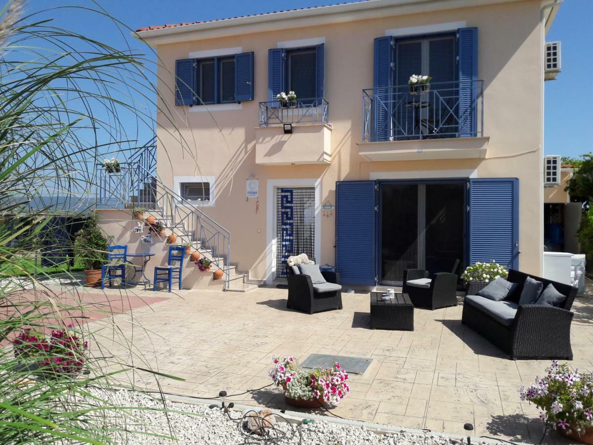 Villa Finiki Messinia Upstairs Екстер'єр фото