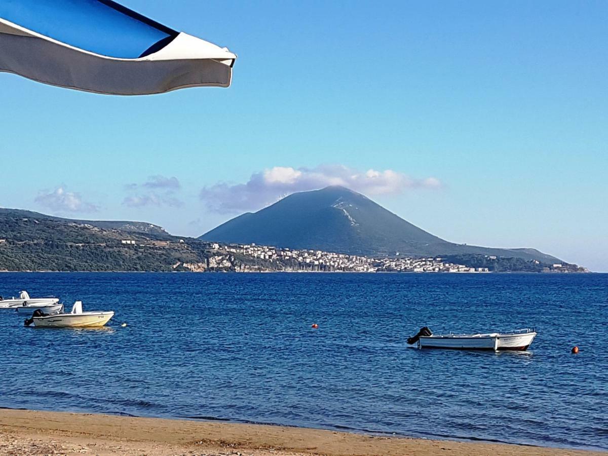 Villa Finiki Messinia Upstairs Екстер'єр фото